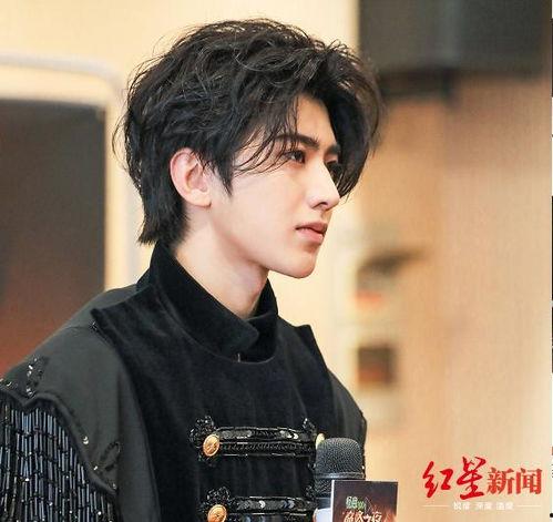 圈内人对蔡徐坤的爆料